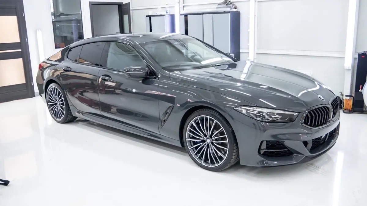 BMW 850i – zdjęcie 2 z 10