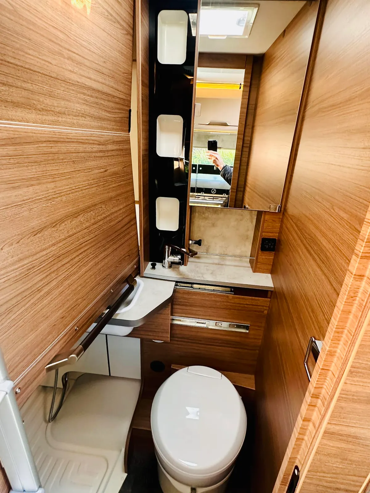 Knaus Tourer Van 500 MQ – zdjęcie 4 z 10